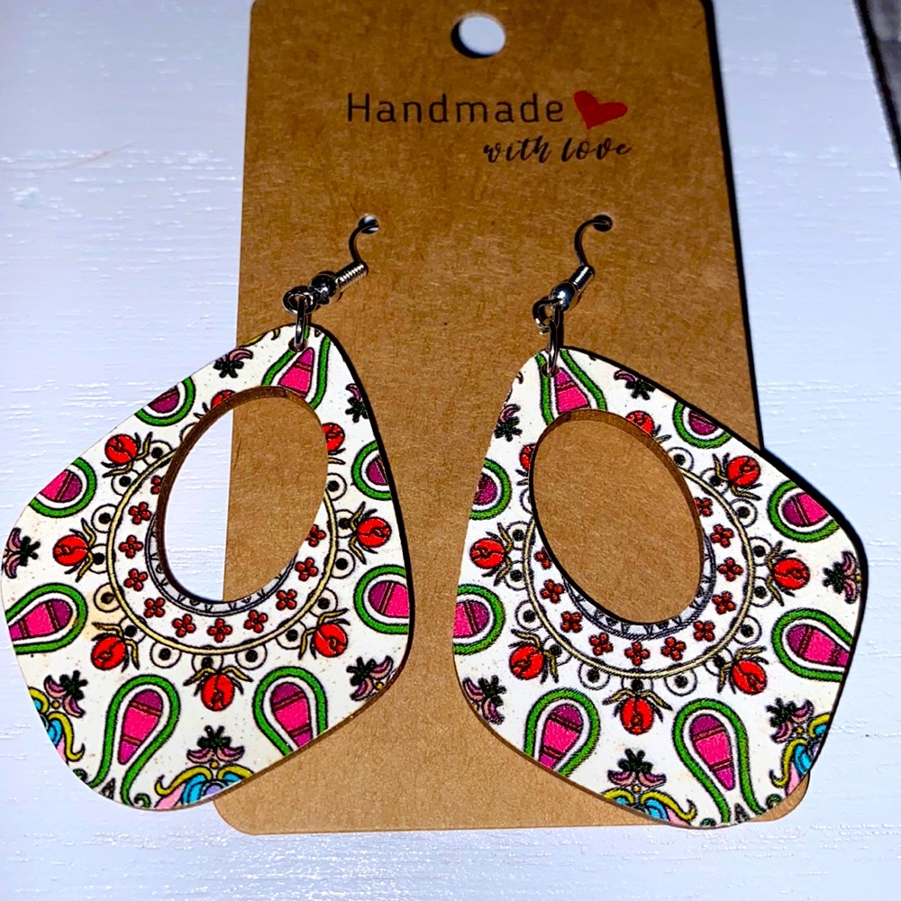 Wooden dangle earrings
